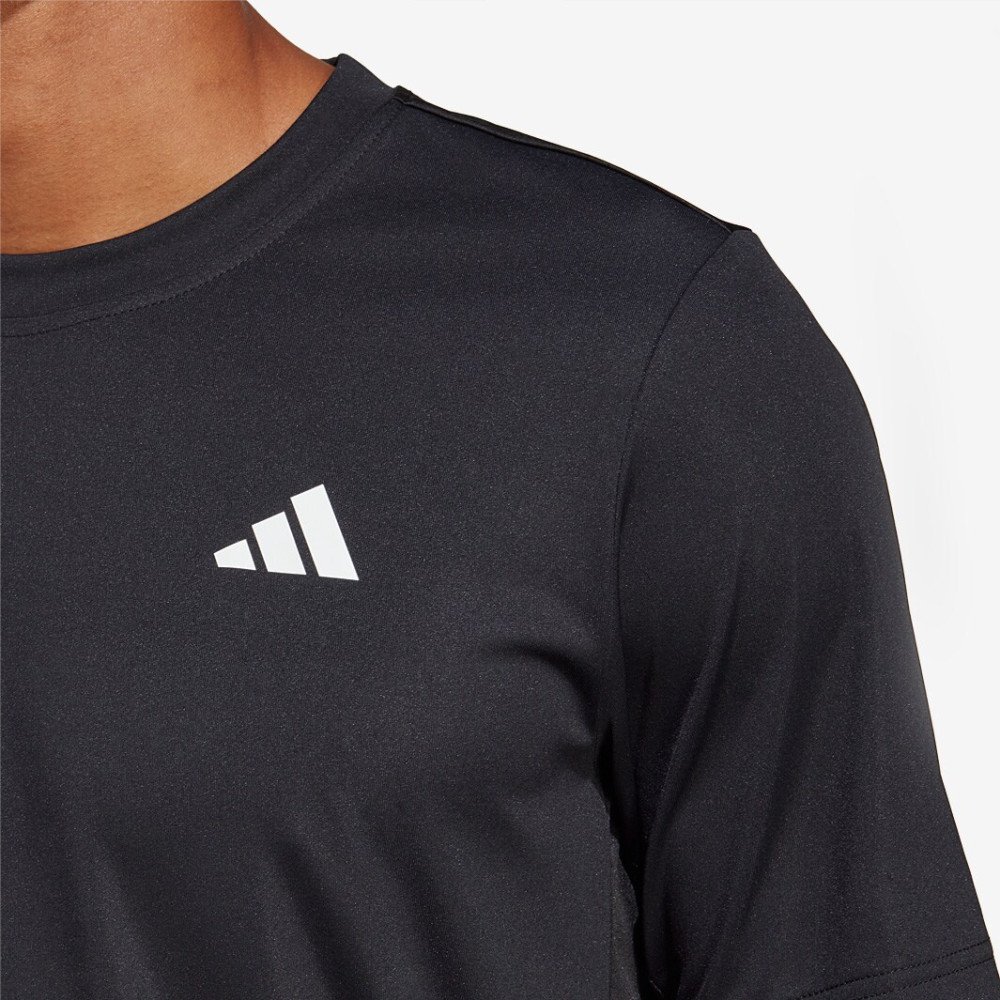 T-shirt adidas Club