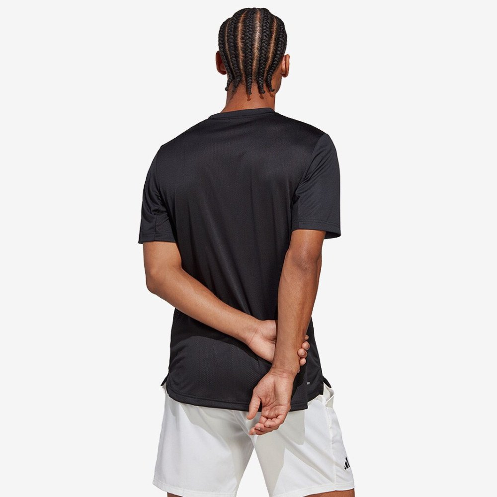 T-shirt adidas Club