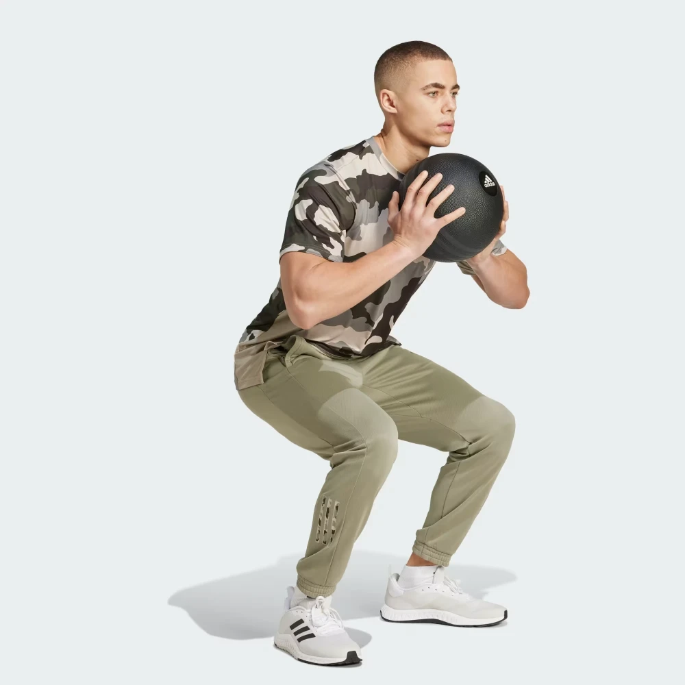 Train Essentials Camo Allover Imprimé T-shirt