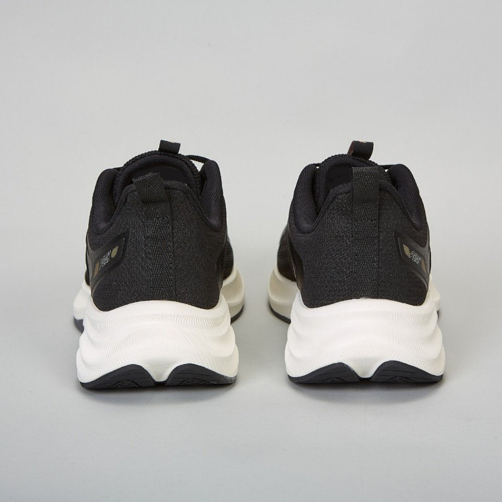 VOLKSWAGEN RUNNING SHOES