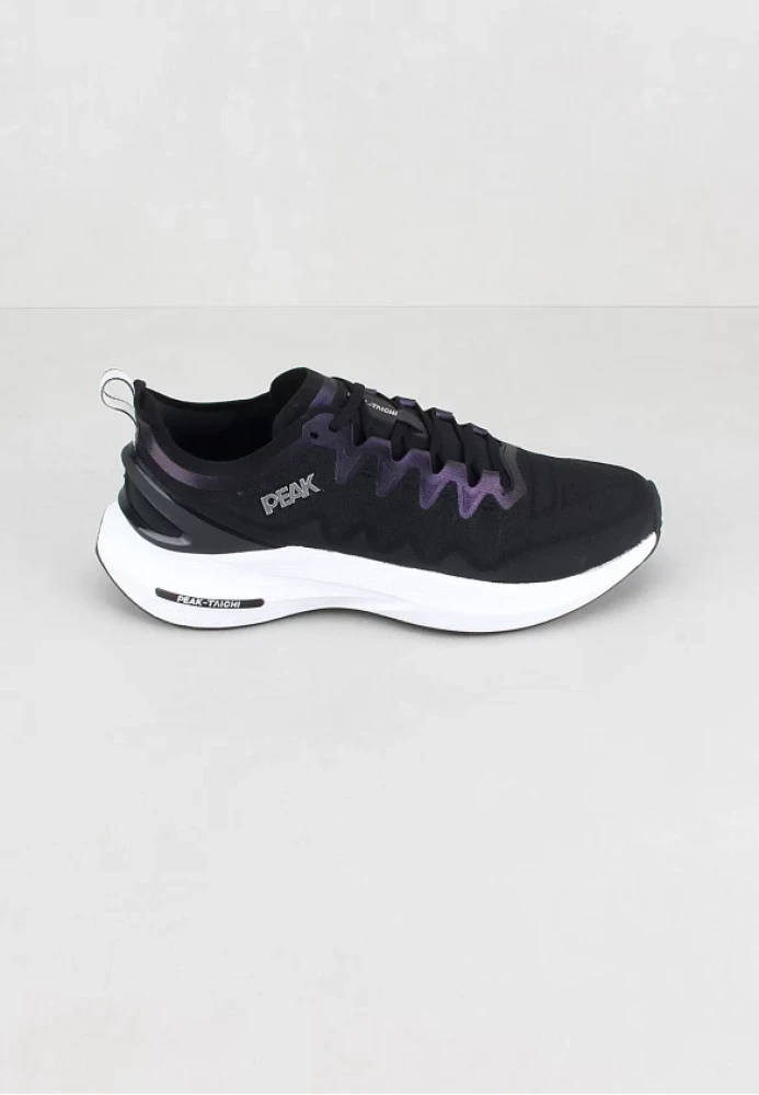 TRAINING RUNNING SHOES