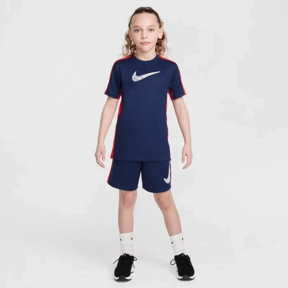 Nike Trophy23