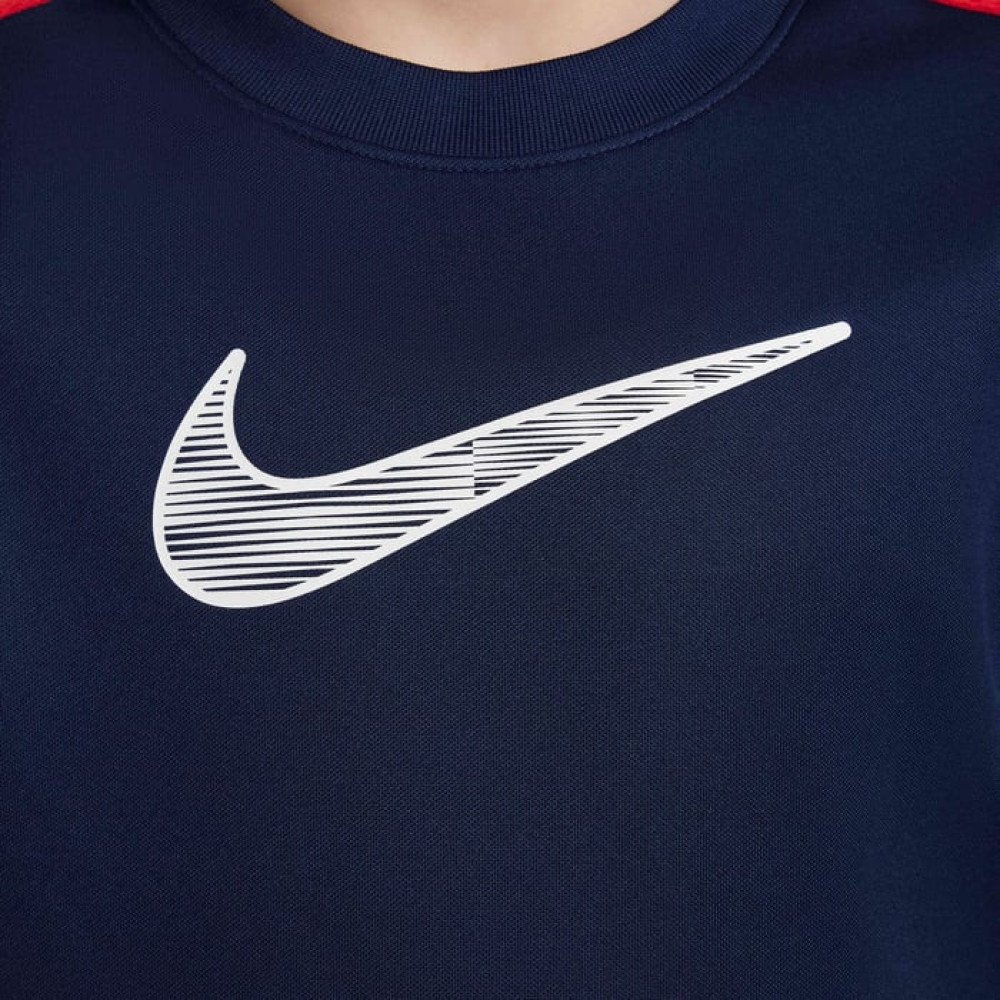 Nike Trophy23