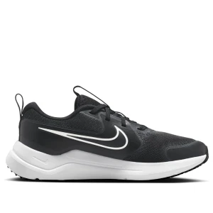Nike Cosmic Runner