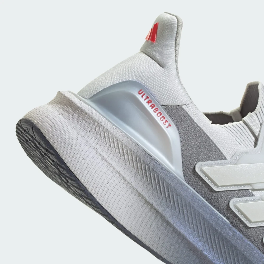 Chaussures Ultraboost 5
