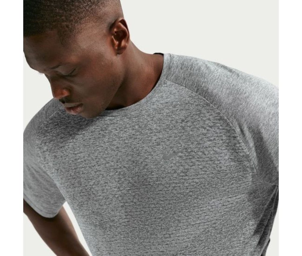 T-shirt fonctionnel à manches courtes pour hommes Nike DFADV STRIDE SS TOP