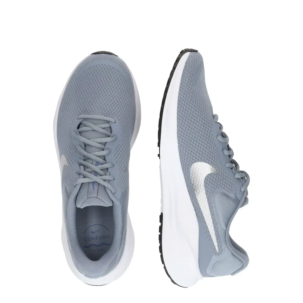 NIKE REVOLUTION 7