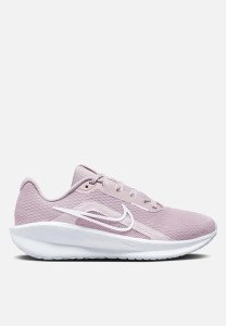 NIKE downshifter 13