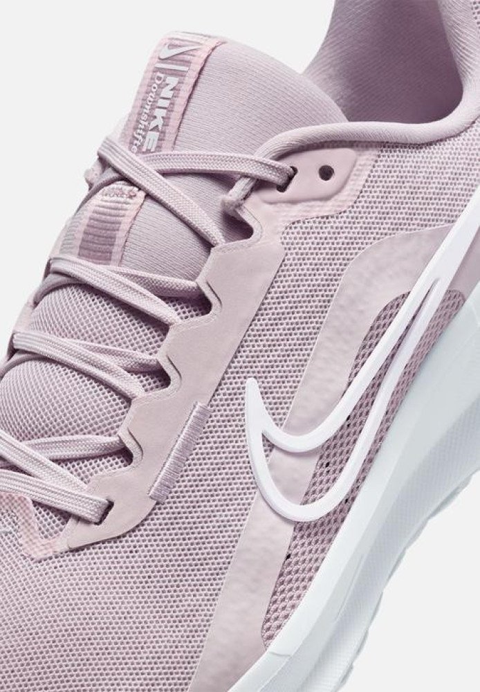 NIKE downshifter 13